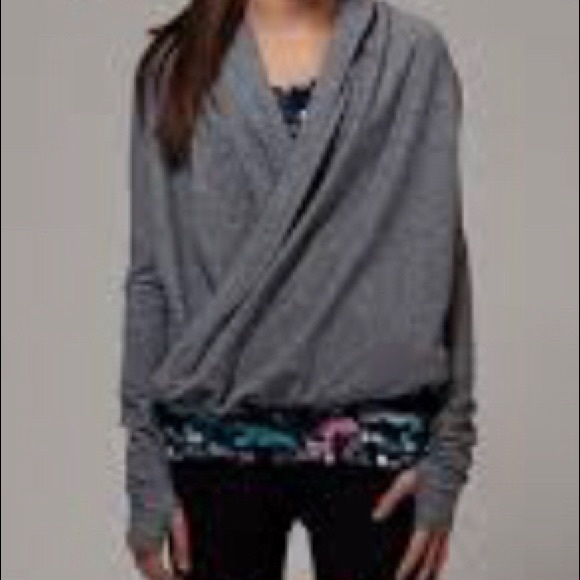 Iviva /Lululemon wrap- EUC - Picture 5 of 7